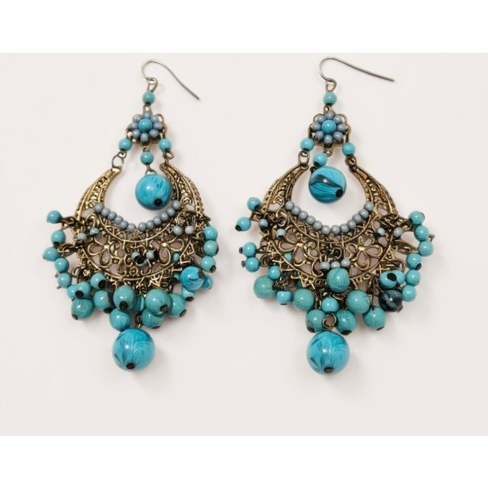 Vingtage Boho Earrings  see measurements